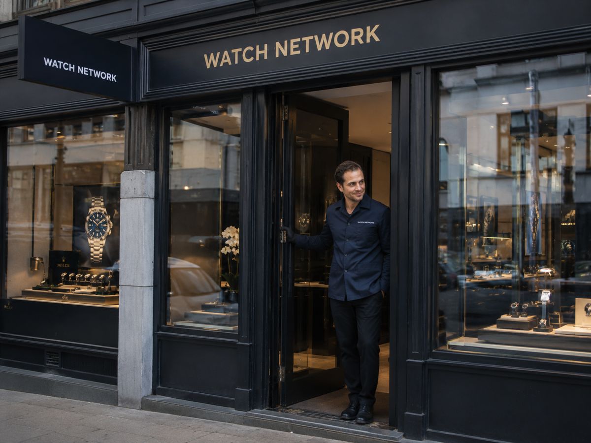 Substituição de vidro e vedação da caixa — Watch Network
